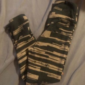 Lularoe leggings-sm